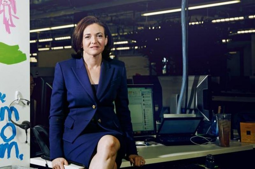 9 trabajos de empresarios famosos 9 trabajos de empresarios famosos