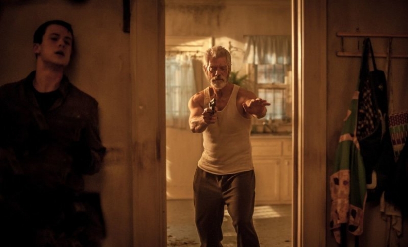 "A clockwork orange" and 11 the most terrifying films about home invasion