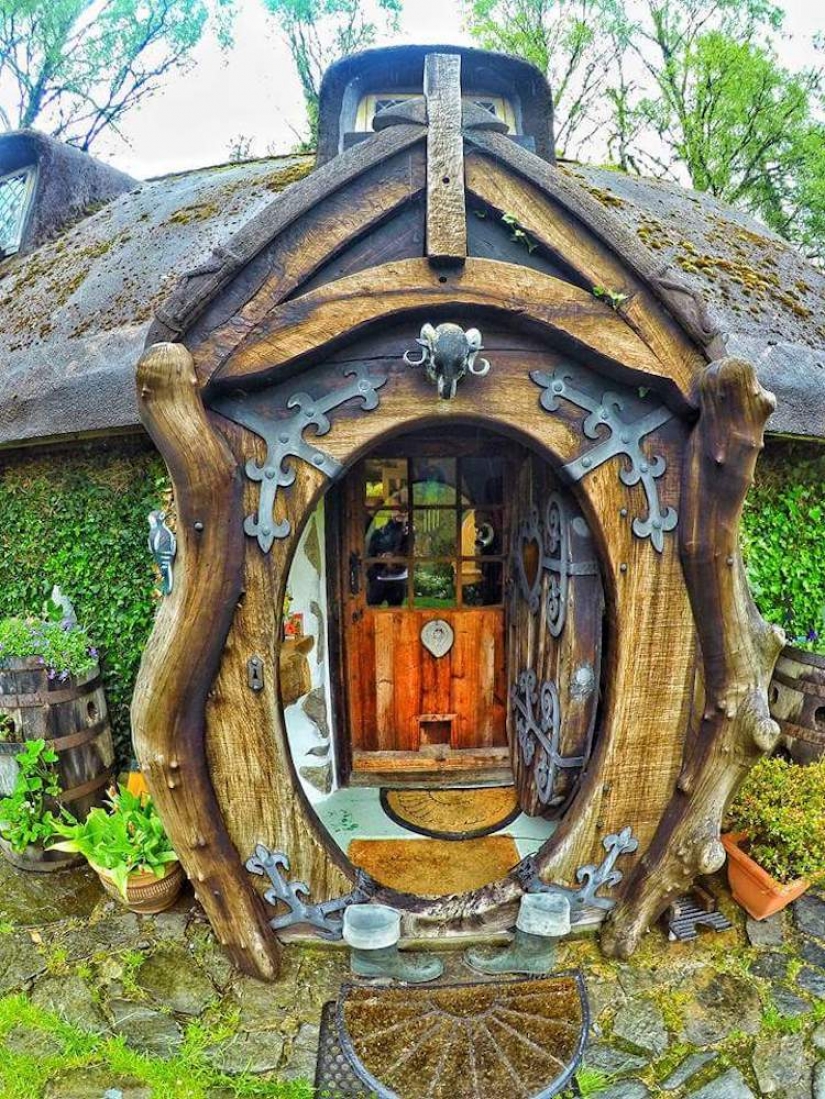 A fan of Tolkien built the hobbit house and lived 20 years in it A fan of Tolkien built the hobbit house and lived 20 years in it
