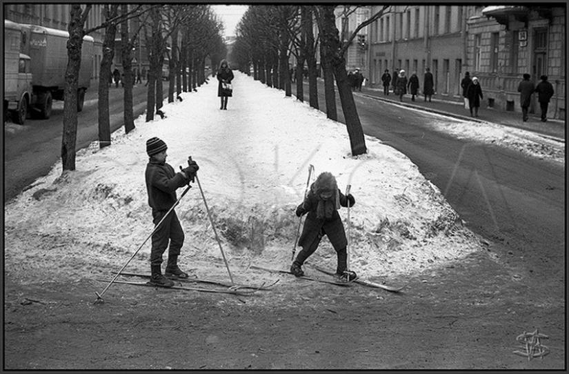 A lost "Golden age": 44 documentary photos by Vladimir Sokolaev A lost "Golden age": 44 documentary photos by Vladimir Sokolaev