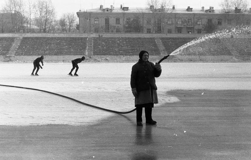 A lost "Golden age": 44 documentary photos by Vladimir Sokolaev A lost "Golden age": 44 documentary photos by Vladimir Sokolaev