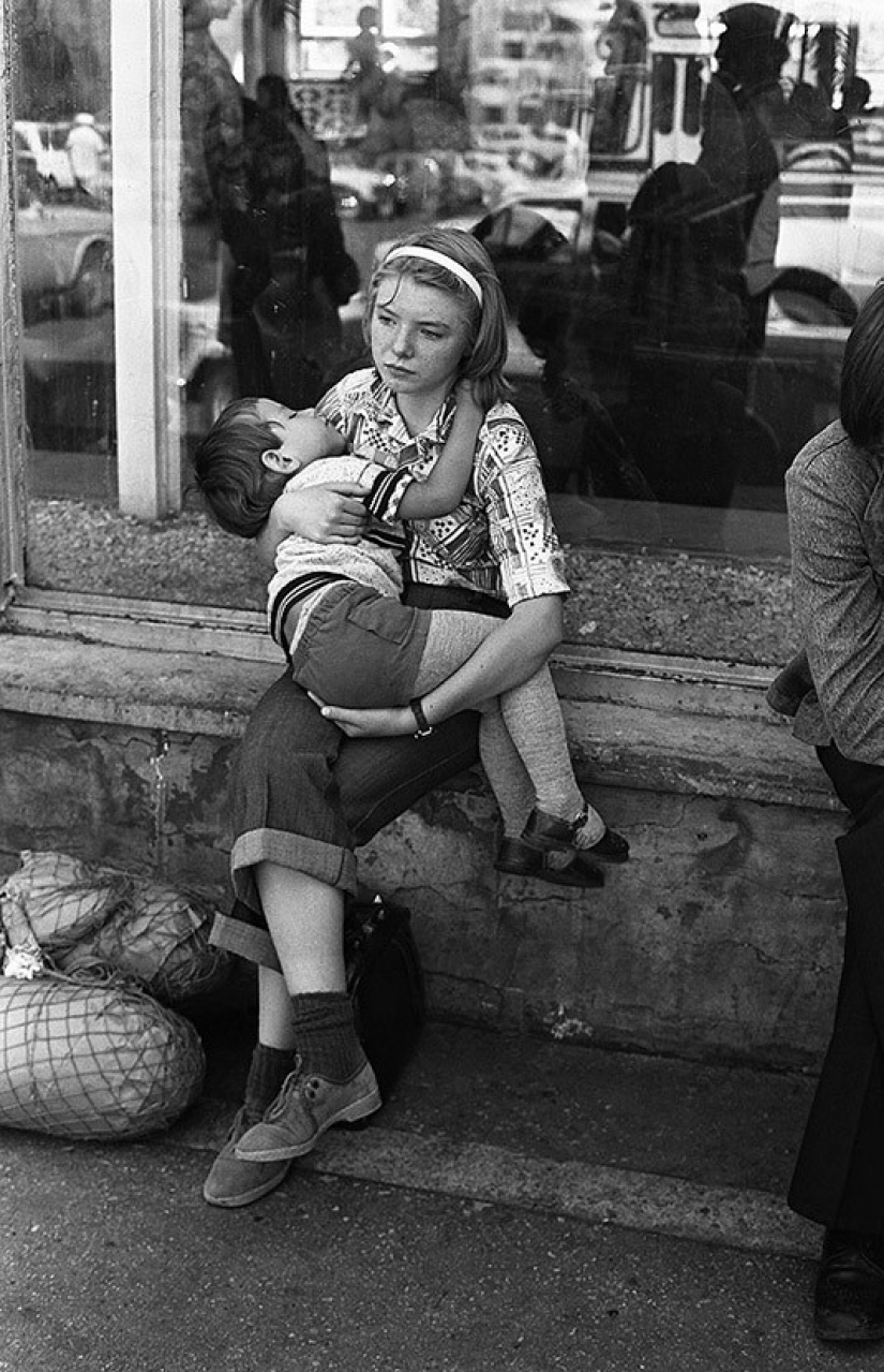 A lost "Golden age": 44 documentary photos by Vladimir Sokolaev A lost "Golden age": 44 documentary photos by Vladimir Sokolaev