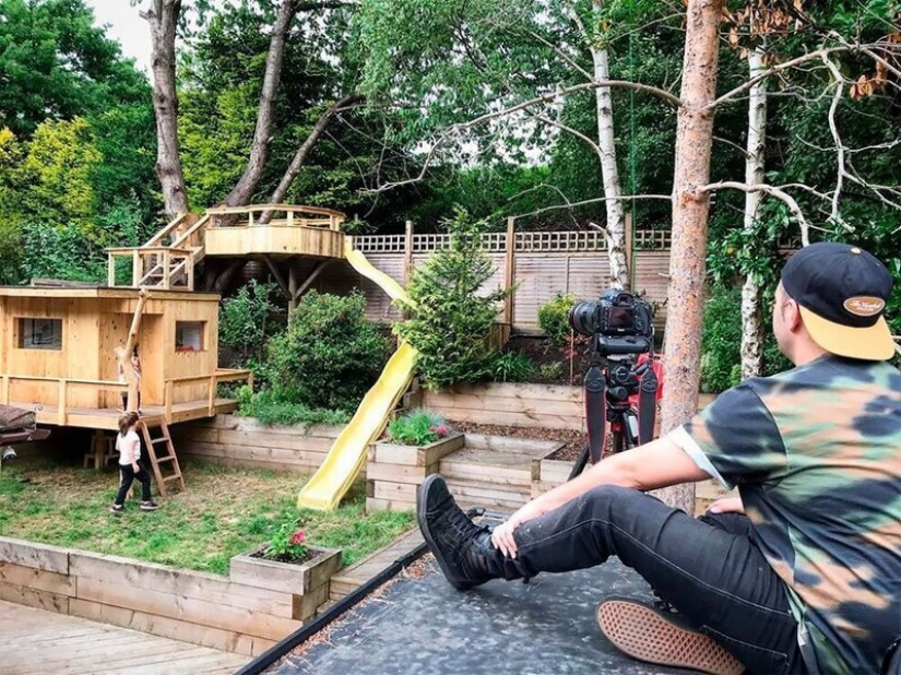 A mi hija le encantó! La casa del árbol de tablas viejas, que fue construido por un padre que cuida