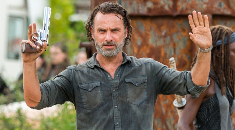 Actors who earn millions for roles in "the Walking dead"