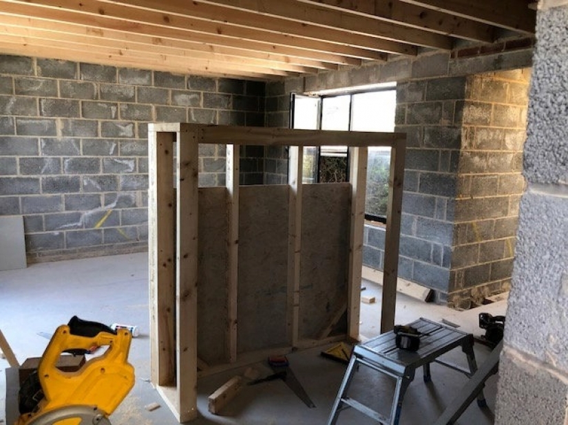 Amazing transformation: the British transformed the old house into a luxury mansion