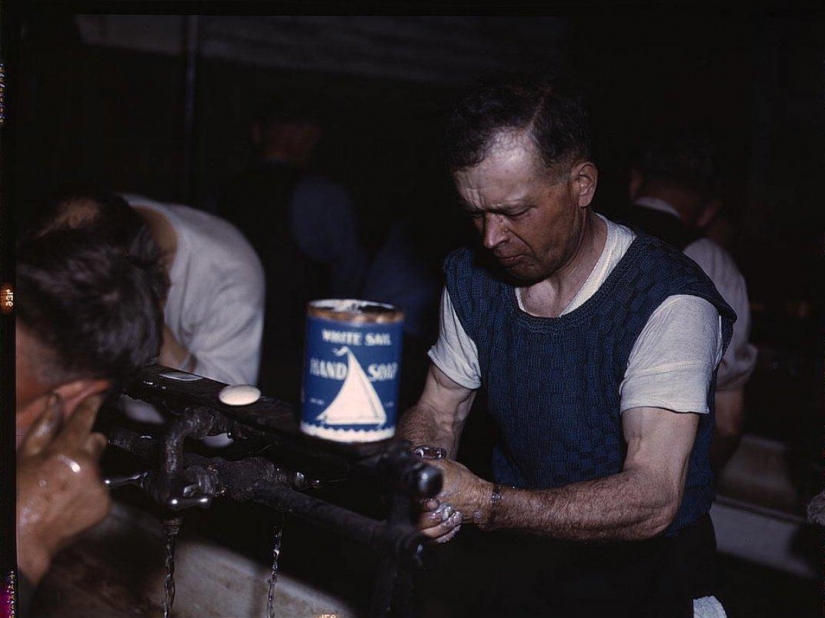 America during the first economic crisis America during the first economic crisis
