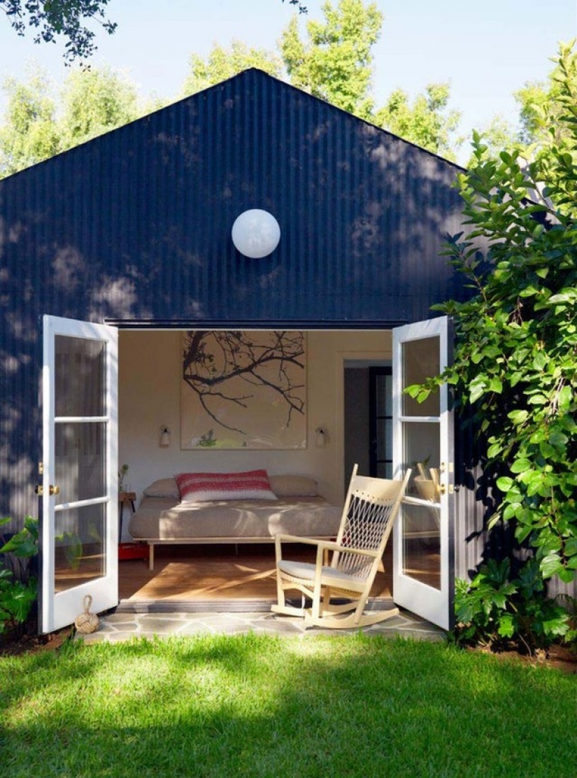 And women, too, should have its own cave