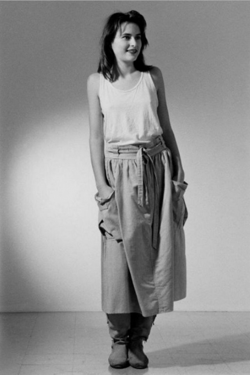 And you know? A rare photo of 16-year-old Melania trump at the dawn of her modeling career