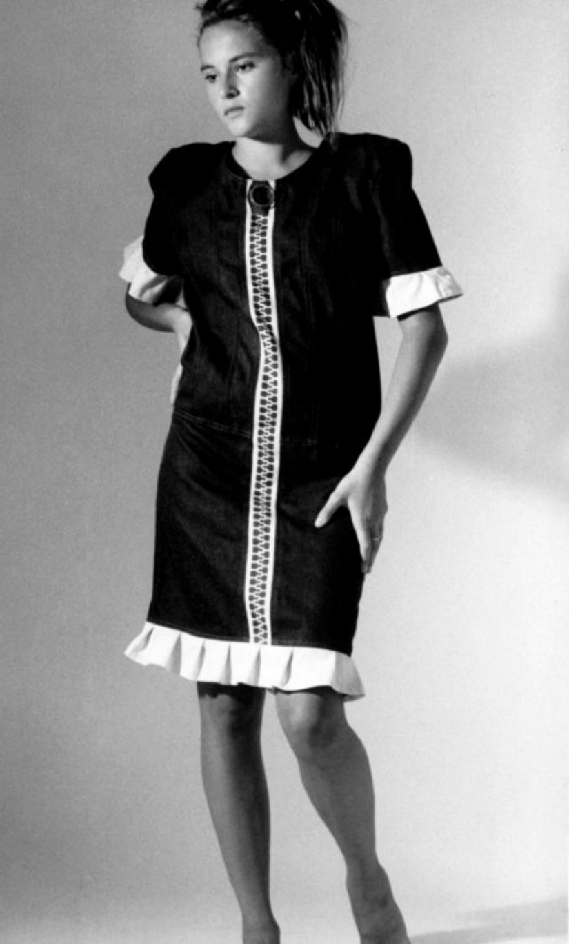 And you know? A rare photo of 16-year-old Melania trump at the dawn of her modeling career