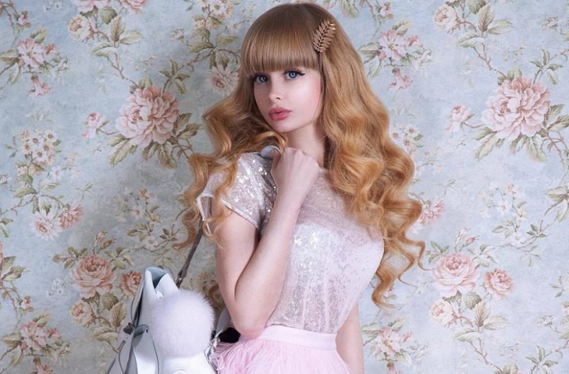 Angelica Kenova — the girl from which parents made a living Barbie doll Angelica Kenova — the girl from which parents made a living Barbie doll