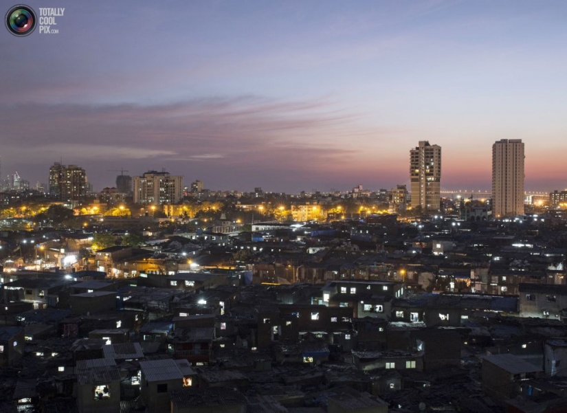 Ant hill living: houses of Mumbai Ant hill living: houses of Mumbai