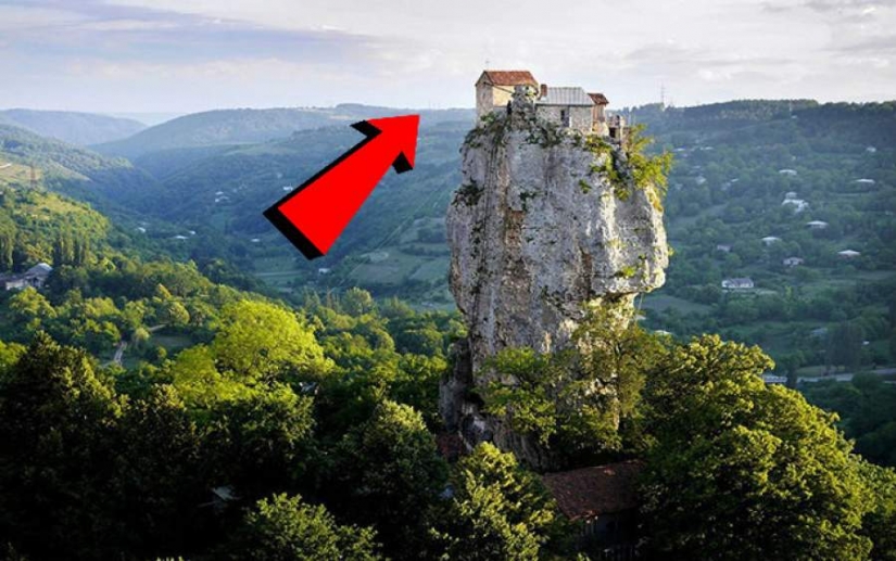 As was the fate of the most famous hermits of our time