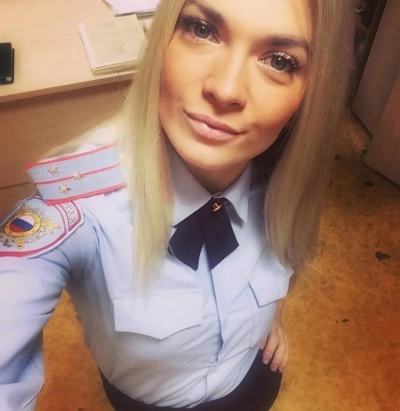 Beauties in uniform: the look of the women police in different countries
