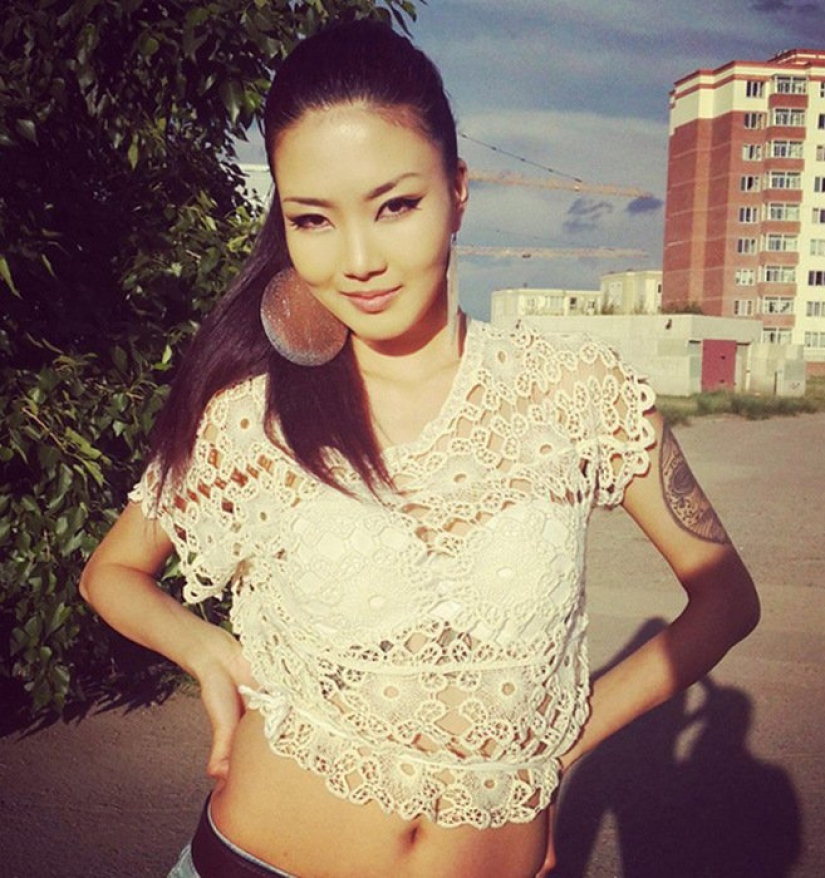 Beautiful and attractive: the recognition of the Russian guy about girls from Mongolia