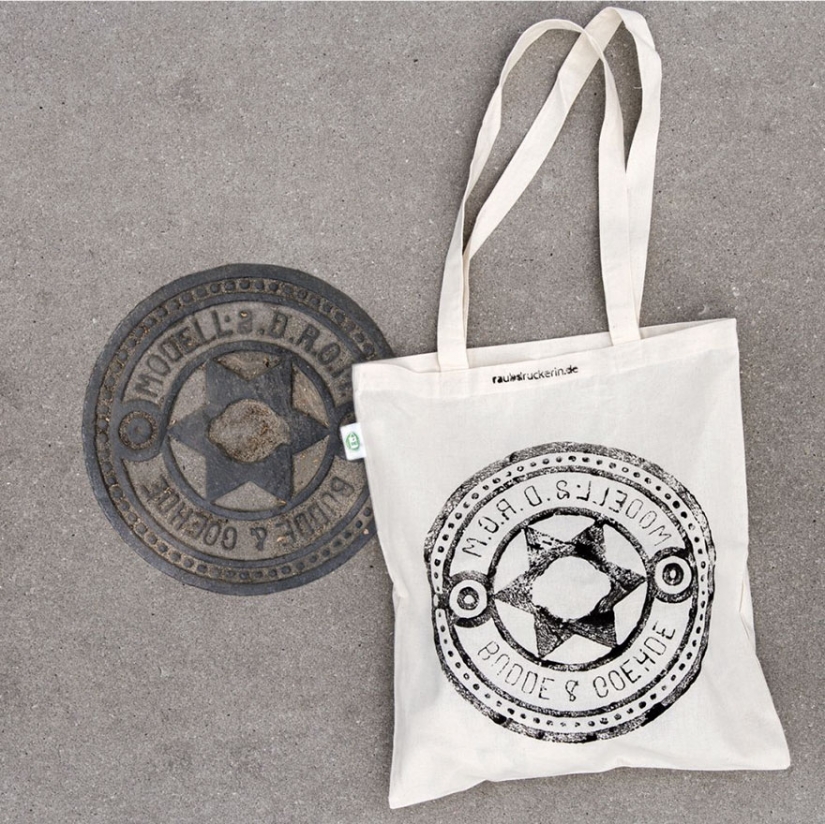 Berlín artistas se hacen impresiones en camisetas con la ayuda de los registros
