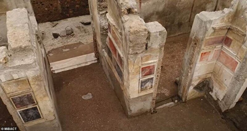 Bienvenidos al tour virtual en las excavaciones en Pompeya Bienvenidos al tour virtual en las excavaciones en Pompeya