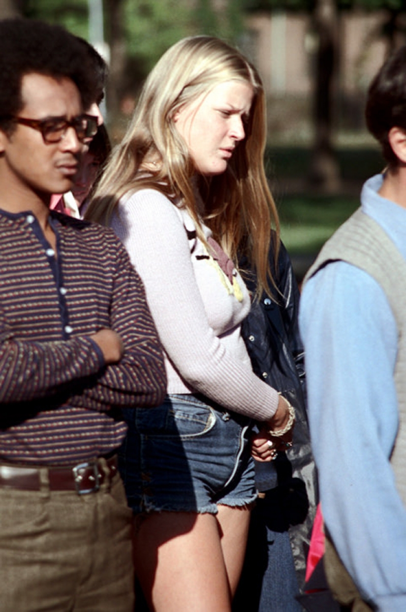 Blue denim shorts a favorite among American women 70 years