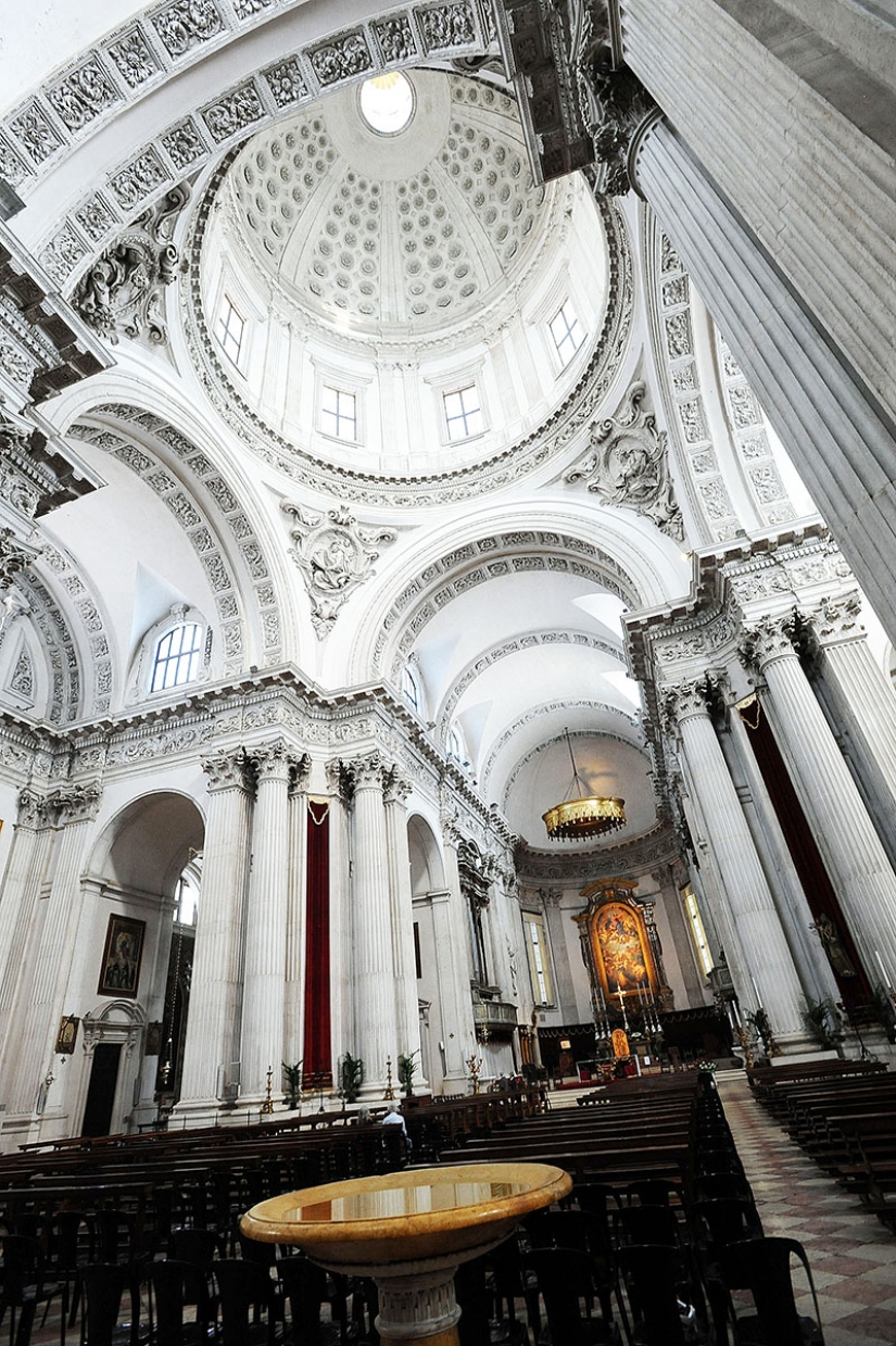 Brescia — the city at the foot of the hills