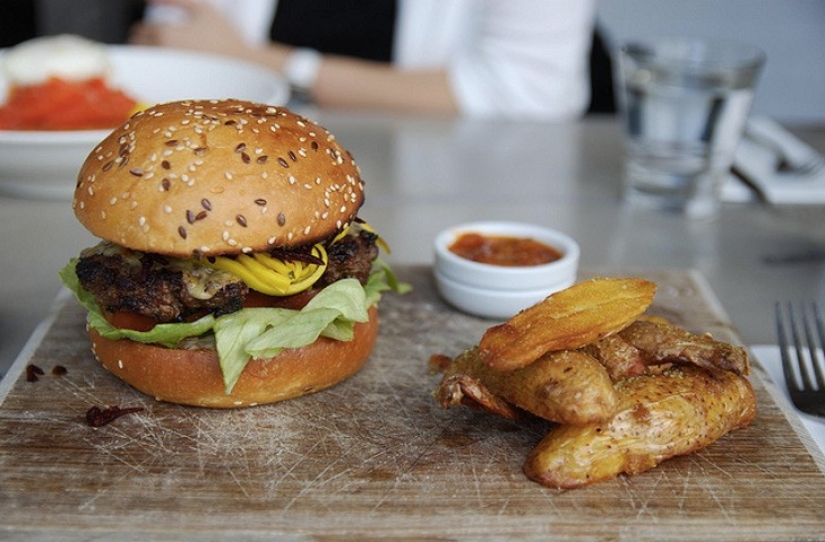 Burger: the history of food took the world by storm