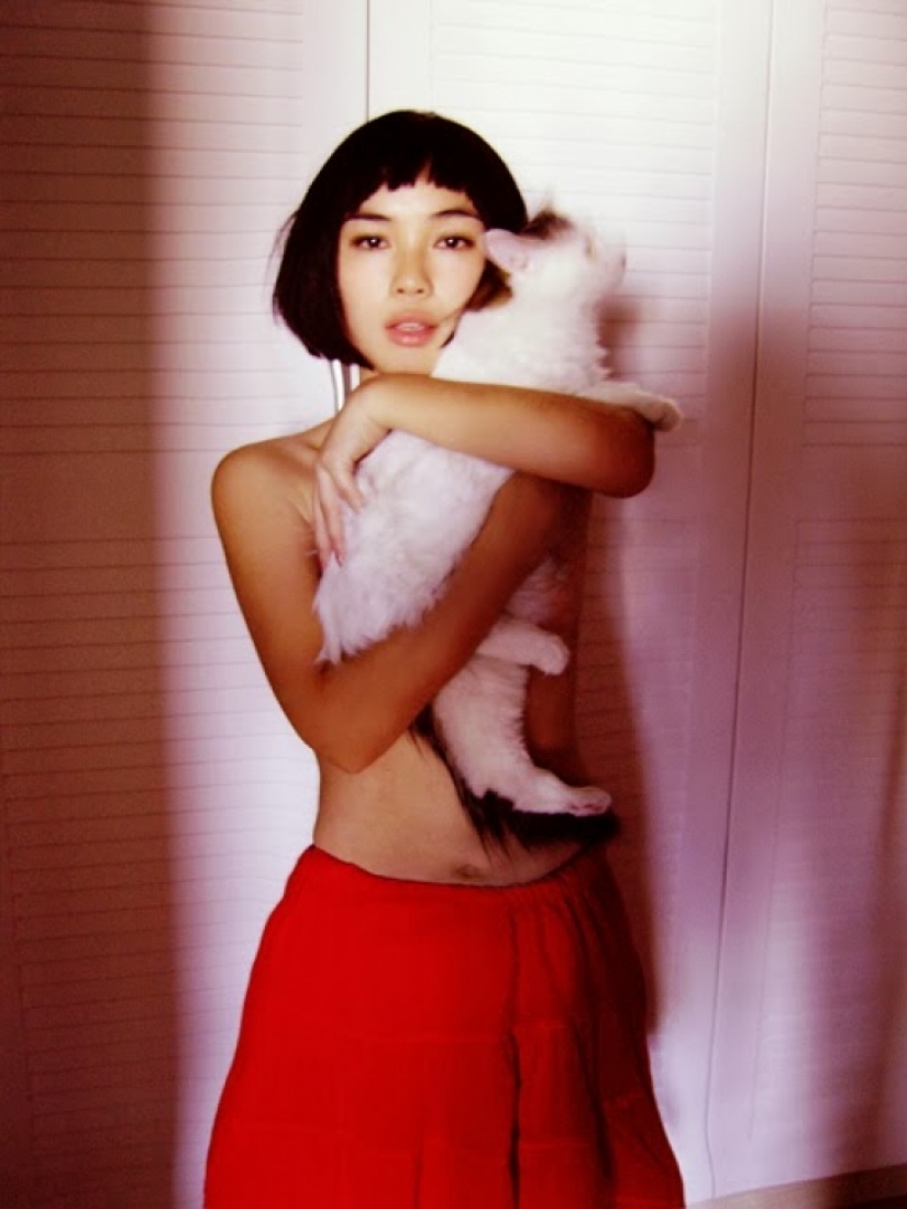 Carefree life of young Chinese women Carefree life of young Chinese women