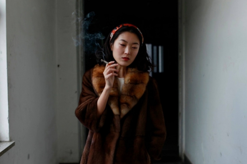 Carefree life of young Chinese women Carefree life of young Chinese women