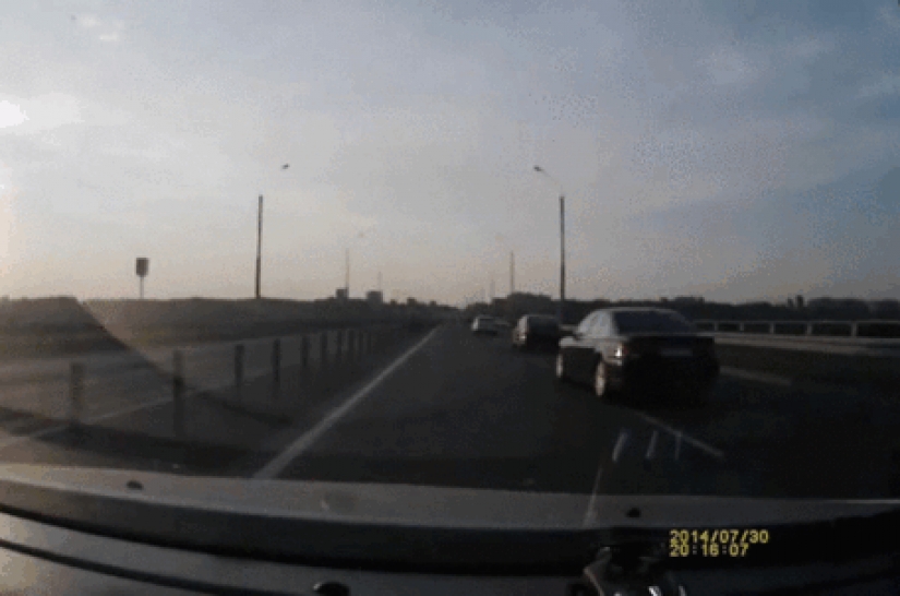 Carried: 11 stories about how happy the case has helped to avoid the tragedy Carried: 11 stories about how happy the case has helped to avoid the tragedy