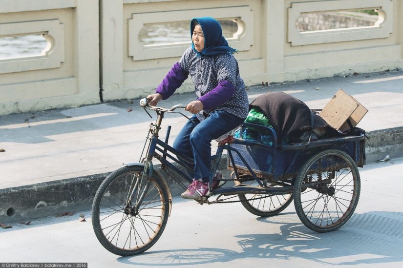 China that the tourists don't see