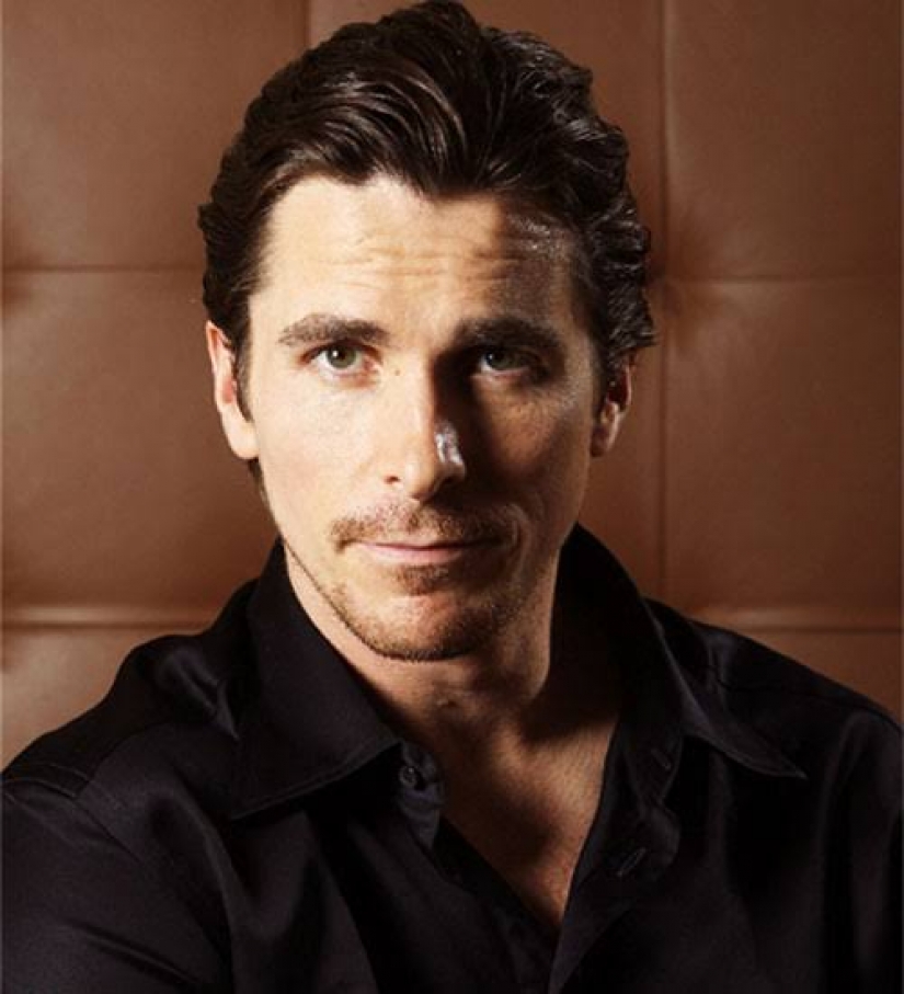 Christian bale continúa su transformación de delgado a grueso superhéroe de la política Christian bale continúa su transformación de delgado a grueso superhéroe de la política
