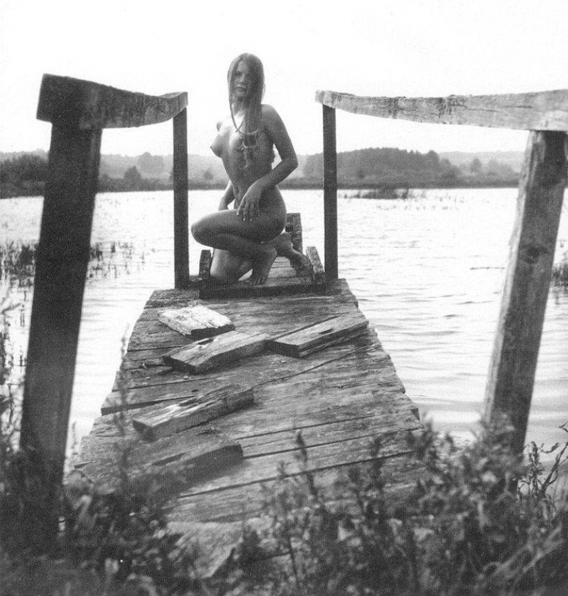 Classic erotica from the Soviet Lithuanian photographer Rimantas Dichavicius Classic erotica from the Soviet Lithuanian photographer Rimantas Dichavicius