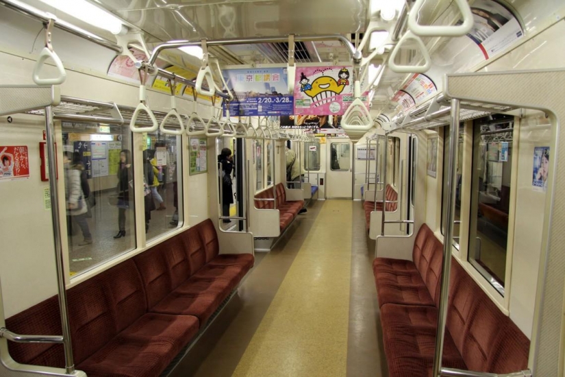 Cómo lucir como vagones del metro de diferentes países y épocas Cómo lucir como vagones del metro de diferentes países y épocas