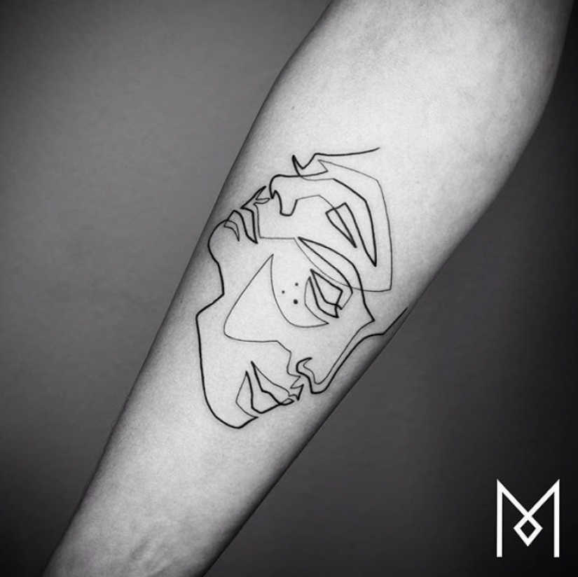 Cool minimalist tattoo, drawn with a single line Cool minimalist tattoo, drawn with a single line