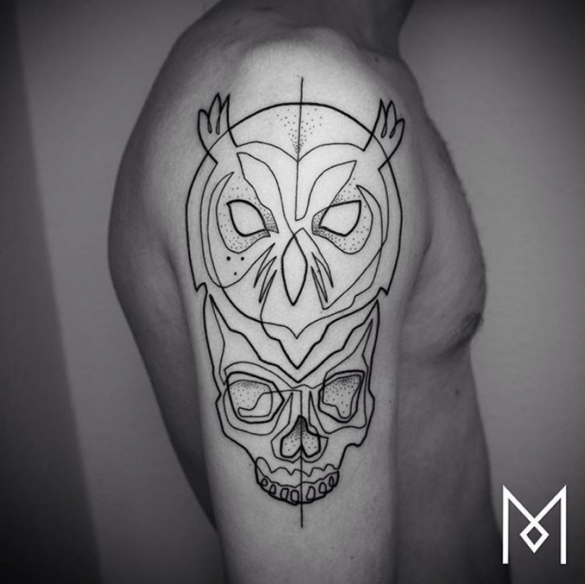 Cool minimalist tattoo, drawn with a single line Cool minimalist tattoo, drawn with a single line