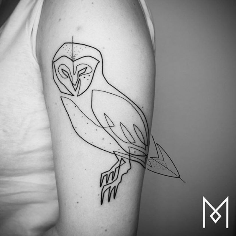 Cool minimalist tattoo, drawn with a single line Cool minimalist tattoo, drawn with a single line