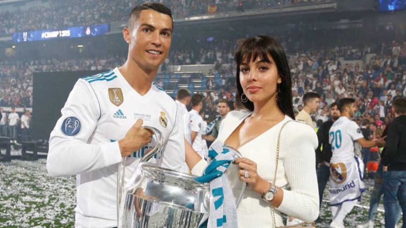 De Kim Kardashian a Paris Hilton: las Chicas más calientes del mundo, se reunió con Cristiano Ronaldo De Kim Kardashian a Paris Hilton: las Chicas más calientes del mundo, se reunió con Cristiano Ronaldo
