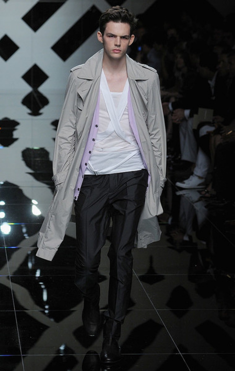 Deadly beauty: the 12 models who committed suicide Deadly beauty: the 12 models who committed suicide