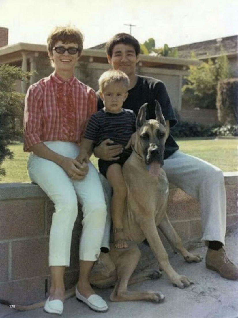 Desconocido fotos de Bruce Lee desde el archivo familiar