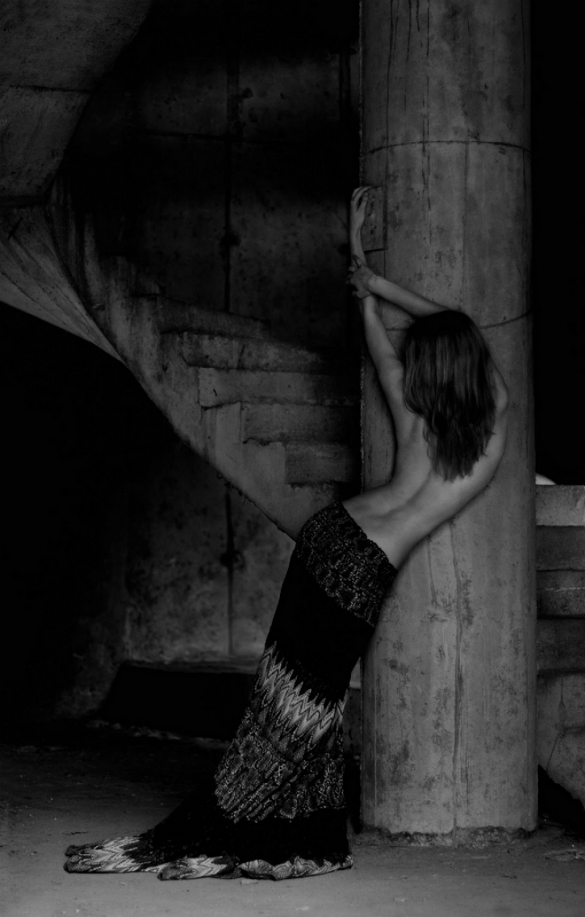 Desnudos para todos: el esplendor de un cuerpo femenino sin un ápice de vulgaridad