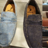 Dos meses de cuarentena de los productos en el centro comercial de Malasia fue cubierto con moho Dos meses de cuarentena de los productos en el centro comercial de Malasia fue cubierto con moho