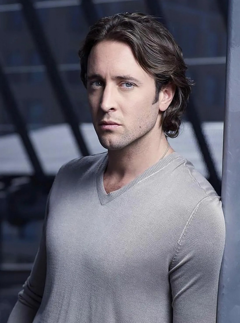 Drink my blood: brad pitt, David Bowie and 19 sexy vampires of all time Drink my blood: brad pitt, David Bowie and 19 sexy vampires of all time