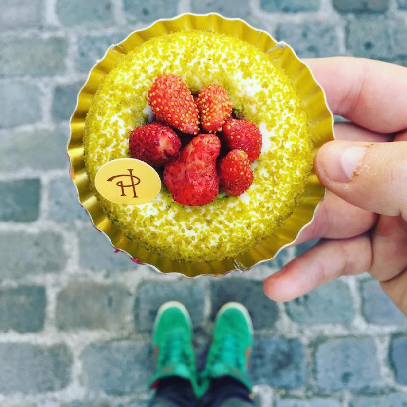 Eclair como el arte de: postre y zapatos en instagram Tala Spiegel