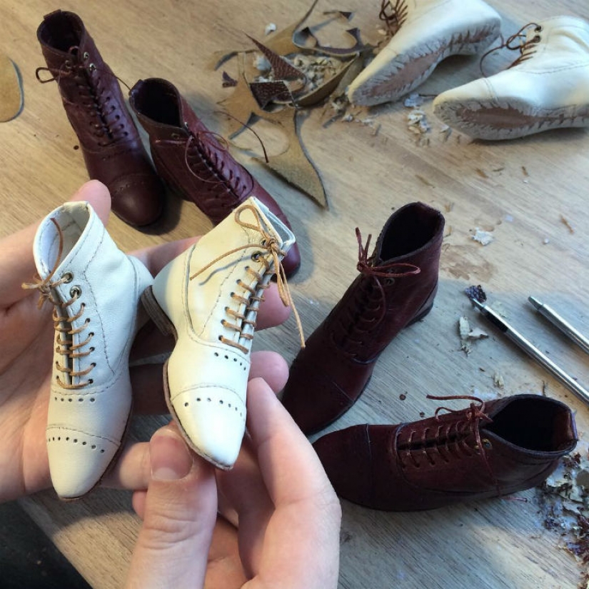 El artista crea son tan realistas muñecas que ya la piel de gallina