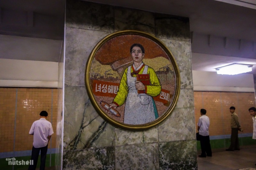 El cerrado de la estación de metro en el mundo: el metro de Pyongyang a través de los ojos de un extranjero El cerrado de la estación de metro en el mundo: el metro de Pyongyang a través de los ojos de un extranjero