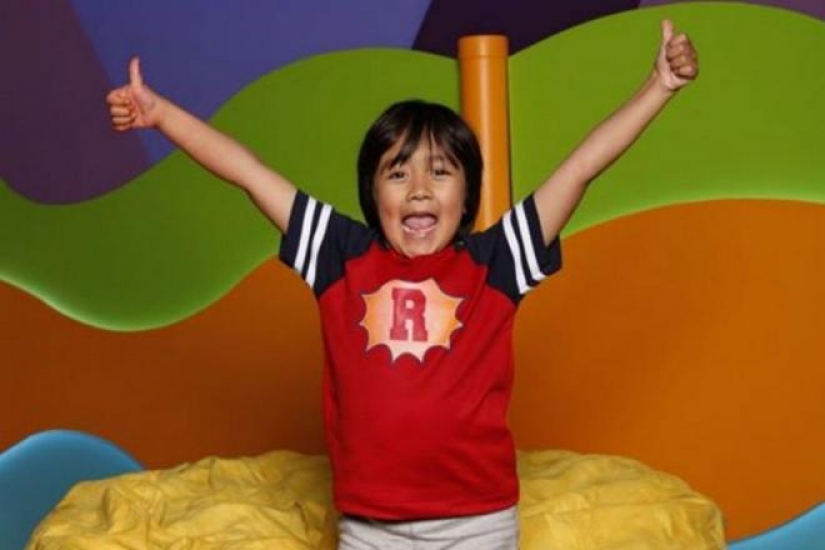 El mejor pagado de blogger 2020 era un niño de 9 años de edad El mejor pagado de blogger 2020 era un niño de 9 años de edad