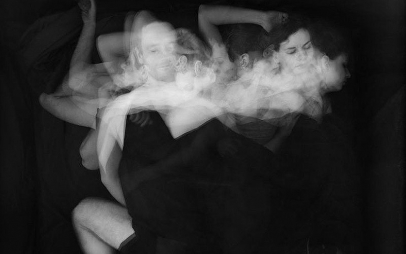 El sueño de los amantes en una larga exposición El sueño de los amantes en una larga exposición