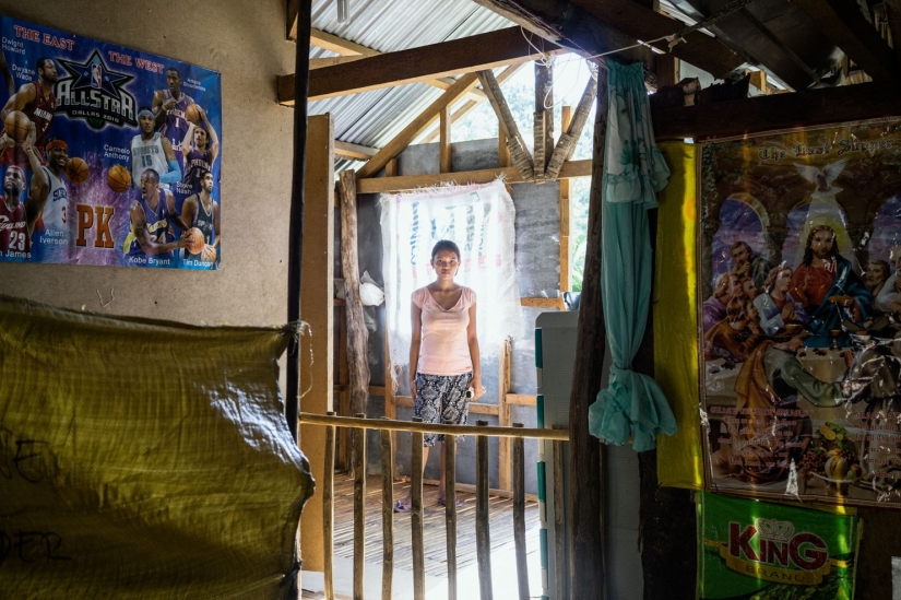 El tifón de deshonra: cómo el desastre ha sumido a toda una generación de Filipinas en la prostitución El tifón de deshonra: cómo el desastre ha sumido a toda una generación de Filipinas en la prostitución