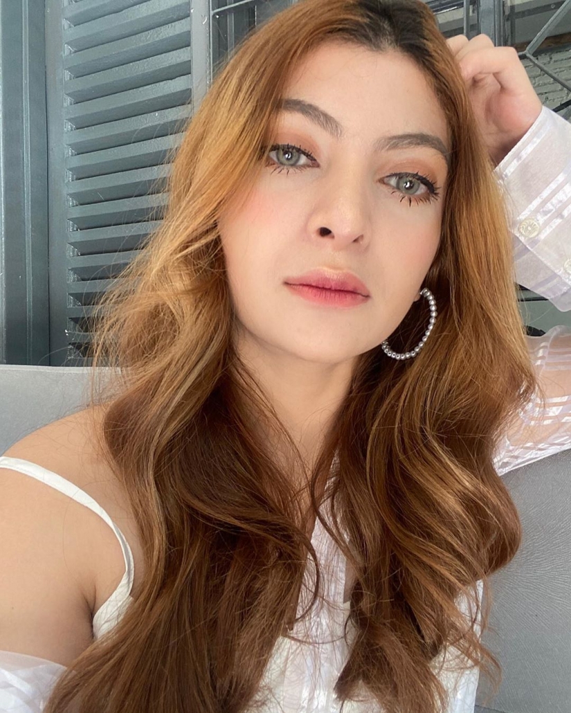 Ella decidió vender su virginidad por el bien de la lucha contra el coronavirus, pero fue condenado