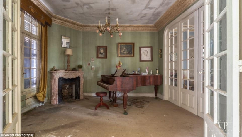 En el interior de la misteriosa mansión francesa, que es de 20 años la pena de abandonado