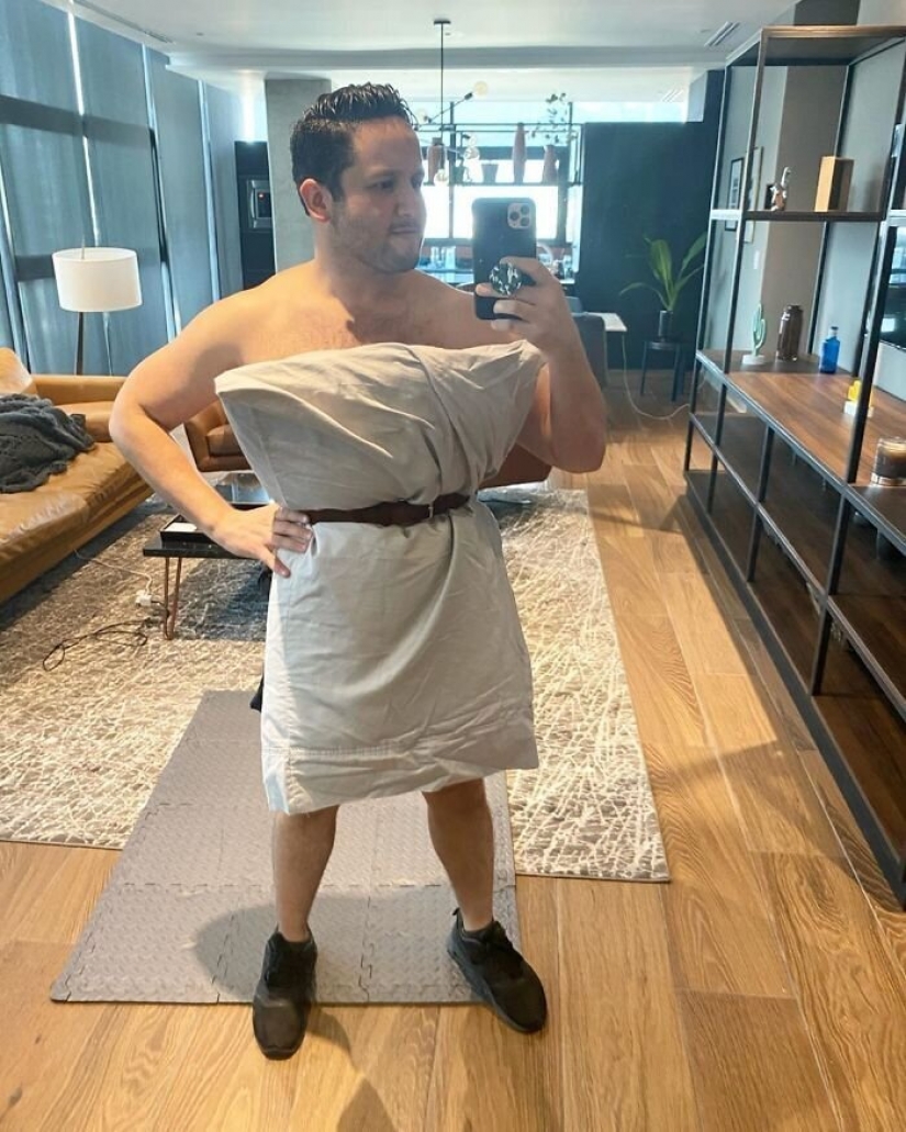 En la red aparecieron los nuevos cuarentena tendencia — vestido-almohada