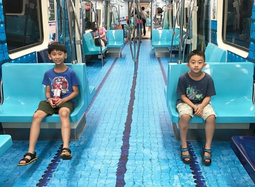 En Taipei vagones del metro se convirtieron en campos de deportes