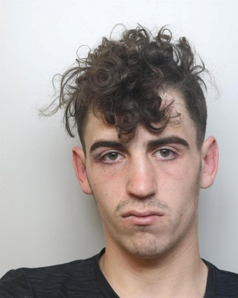 Escupir en la policía a besar enfermeras: ¿qué crímenes fueron arrojados a los Británicos durante la cuarentena